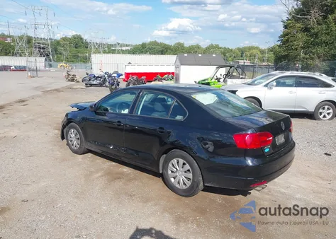 2012 Volkswagen Jetta 2.0L S z USA, uszkodzony, nr VIN 3VW2K7AJ5CM406177